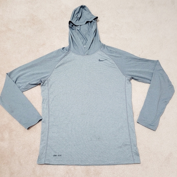 Nike Hoodie Unisex Gray Pullover Long Sleeve Lightweight Dri Fit Size Medium - Picture 4 of 9
